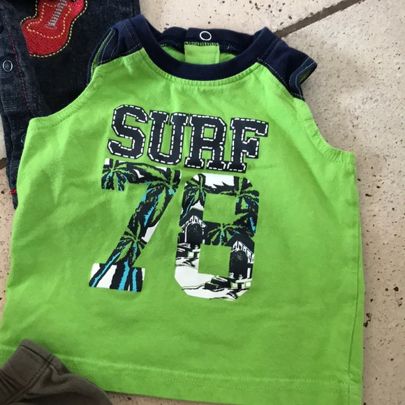 Large bundle of baby boys clothes - Picture 6 of 7